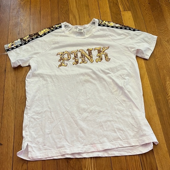 PINK Victoria's Secret Tops - 𝅺vs PINK • EUC limited edition rose gold flip sequin tee • size Large